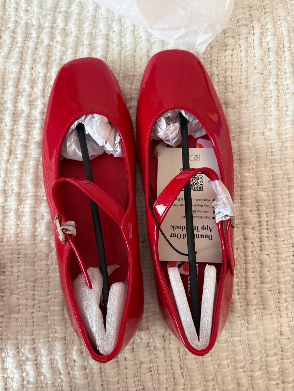 Cider Red Patent Mary Jane Flats - Women's Classic Style
